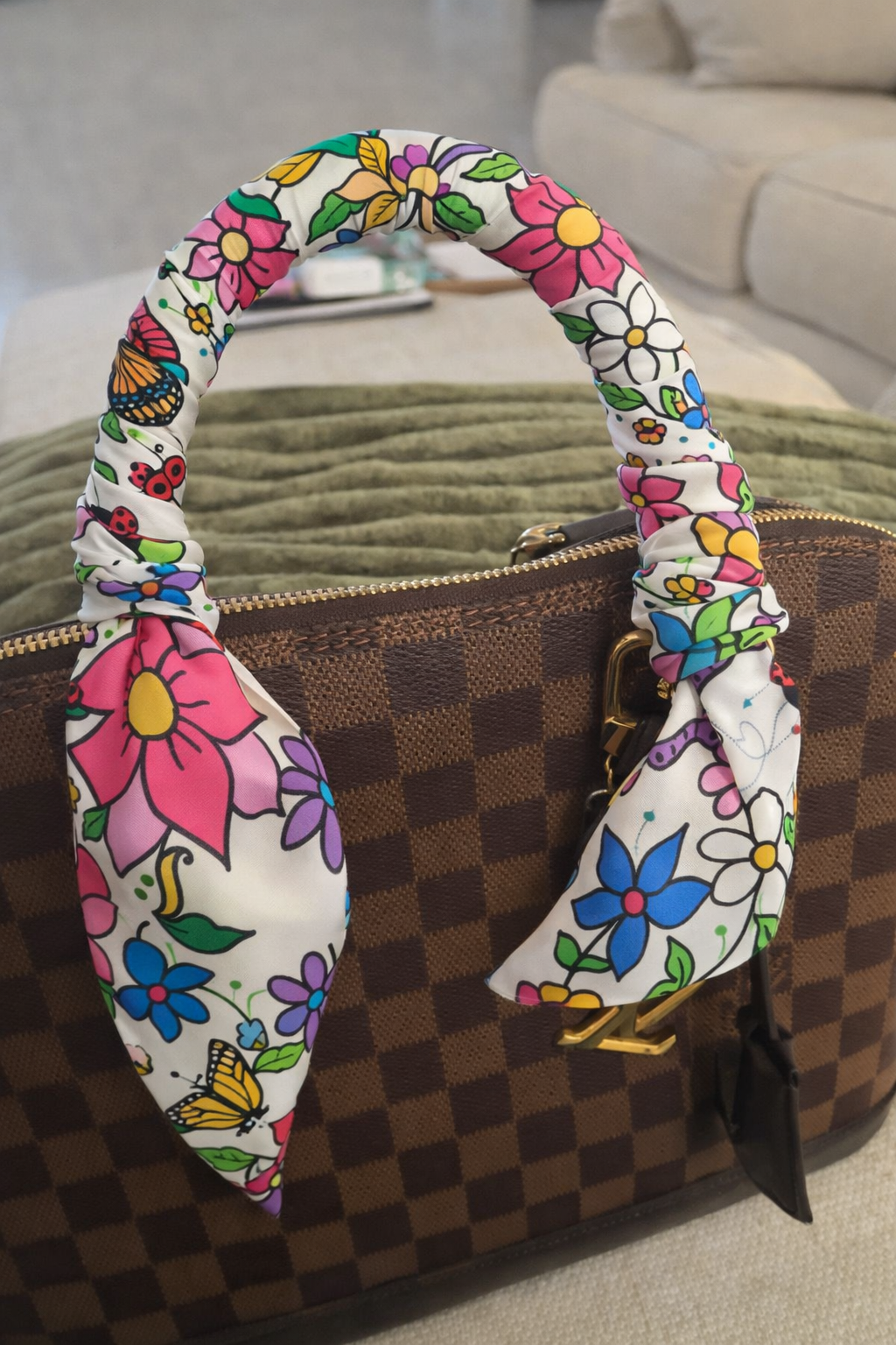 Fun at Fechtig –Twilly Bag Scarf